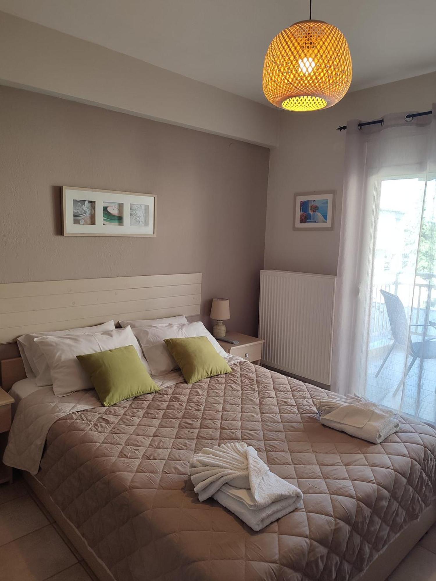 Apartment Thin Alos Polychrono